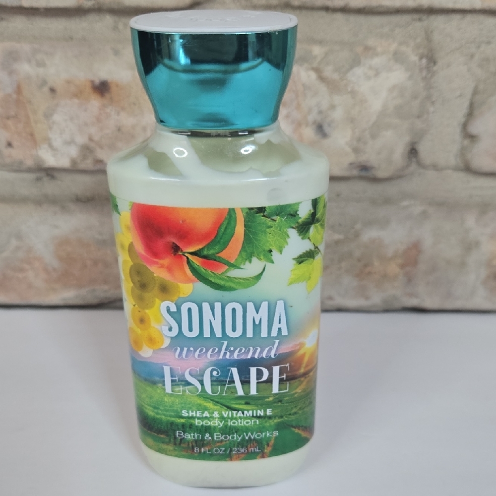 Bath & Body Works Sonoma Weekend Escape Shea & Vitamin E 8oz. Body Lotion
